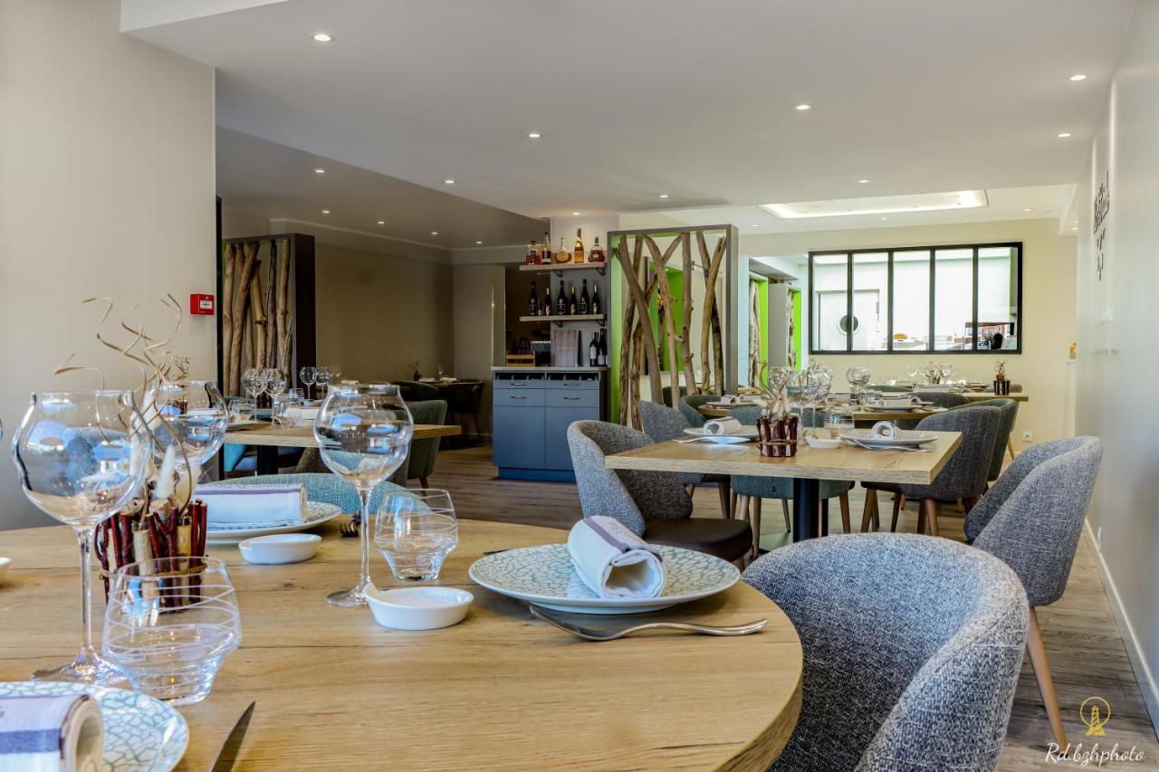Logis Hotel Du Parc Perros-Guirec Exterior foto
