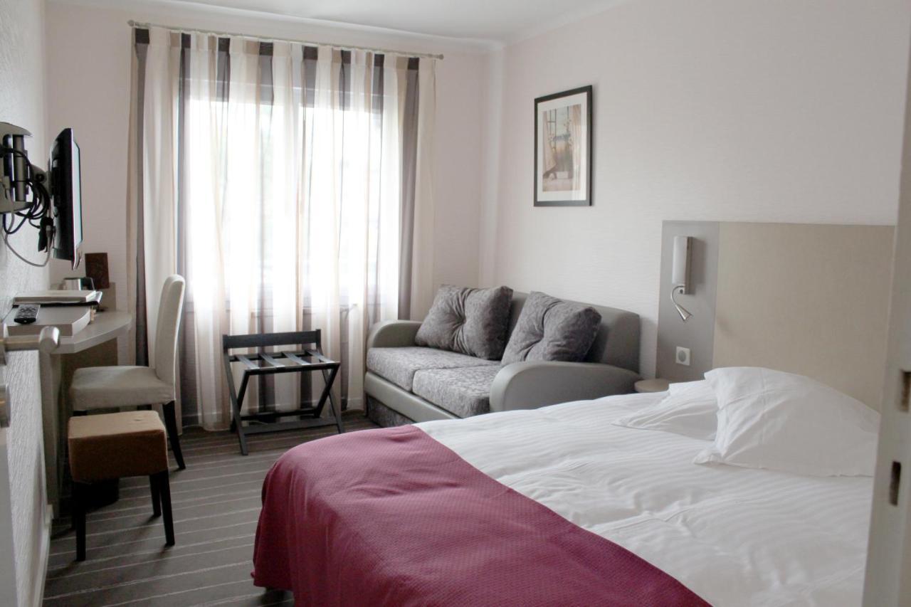 Logis Hotel Du Parc Perros-Guirec Exterior foto