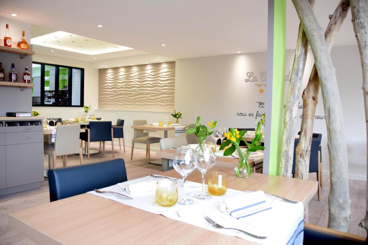 Logis Hotel Du Parc Perros-Guirec Exterior foto